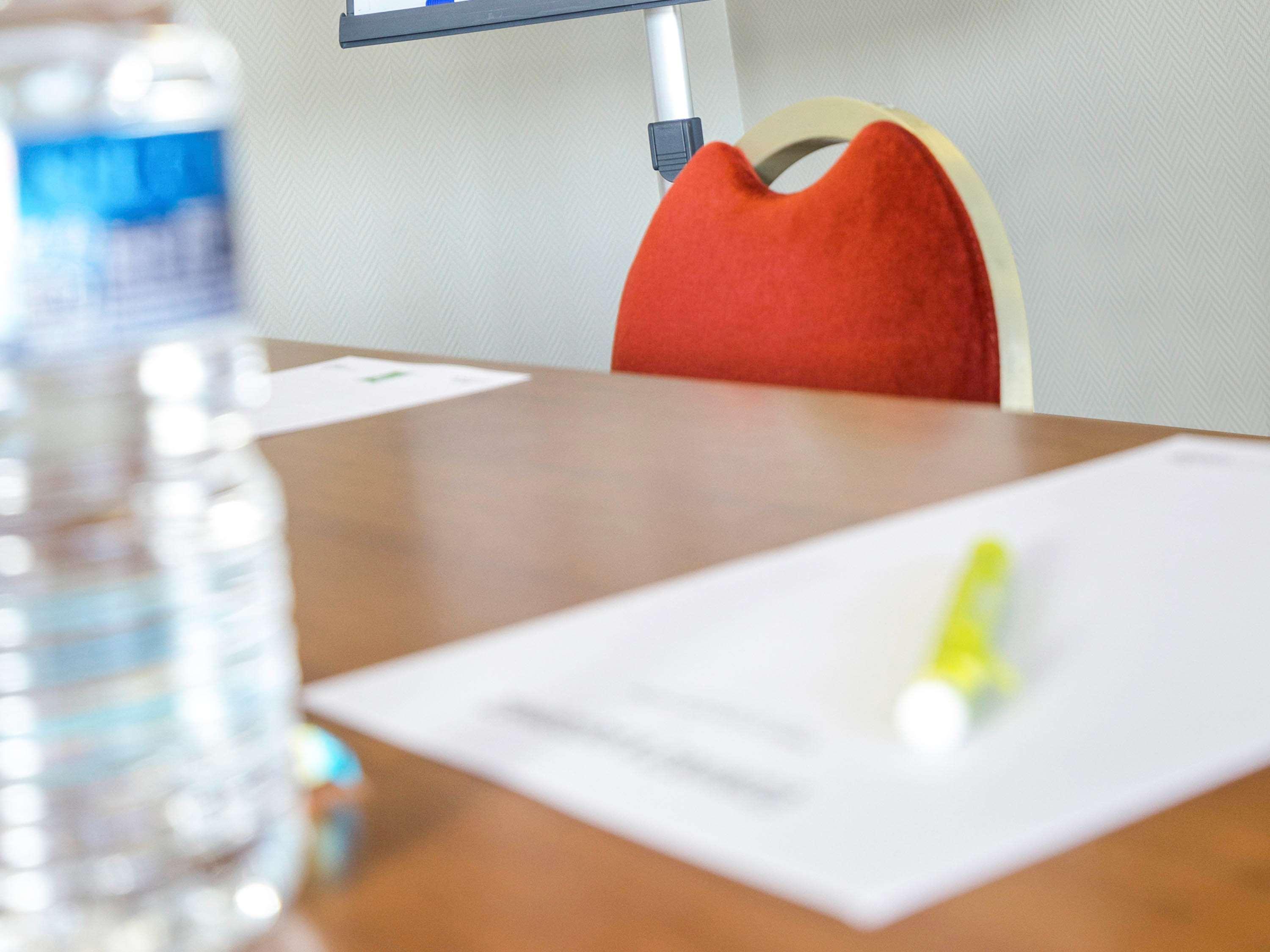 Ibis Styles Cannes Ле-Канне Экстерьер фото