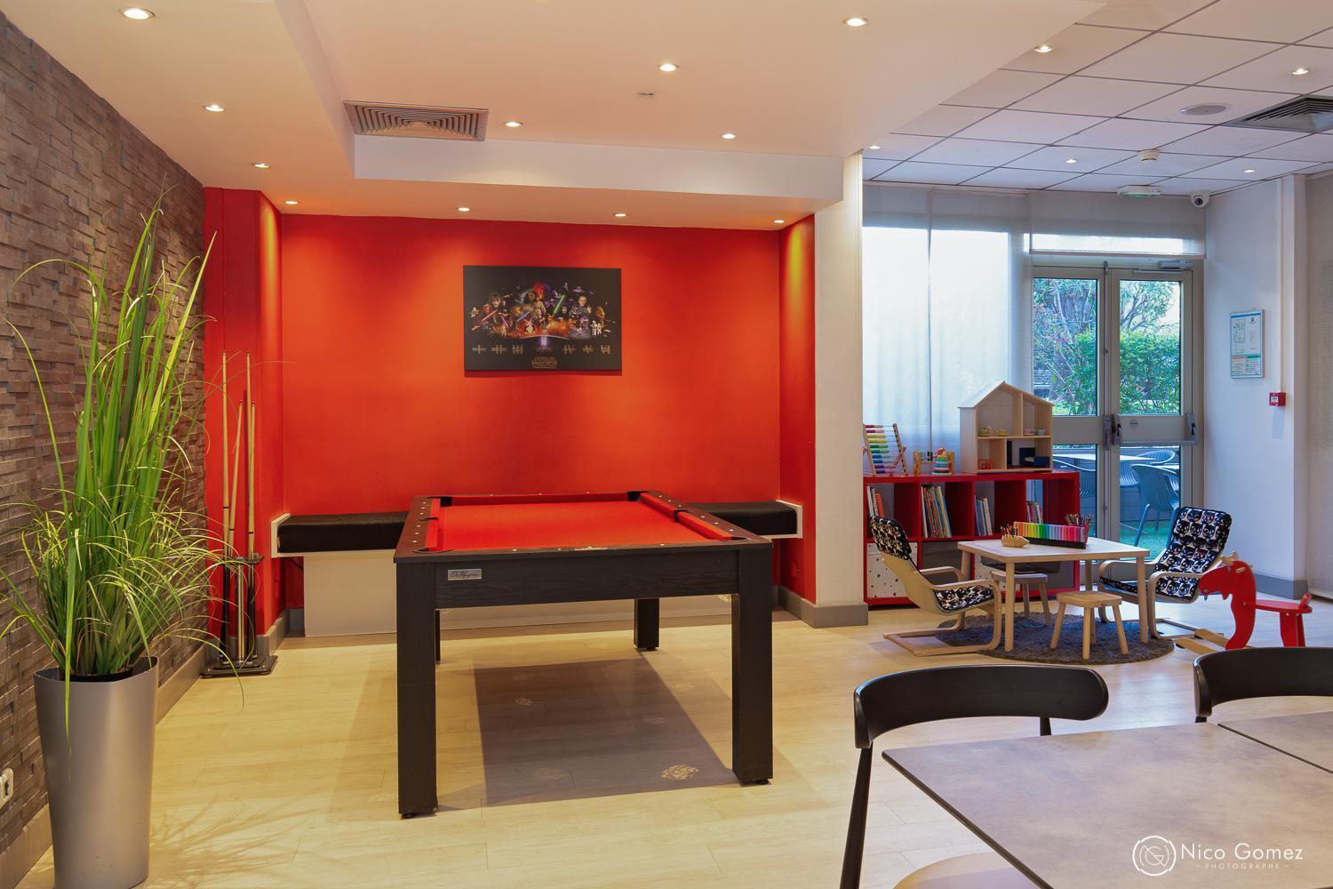 Ibis Styles Cannes Ле-Канне Экстерьер фото