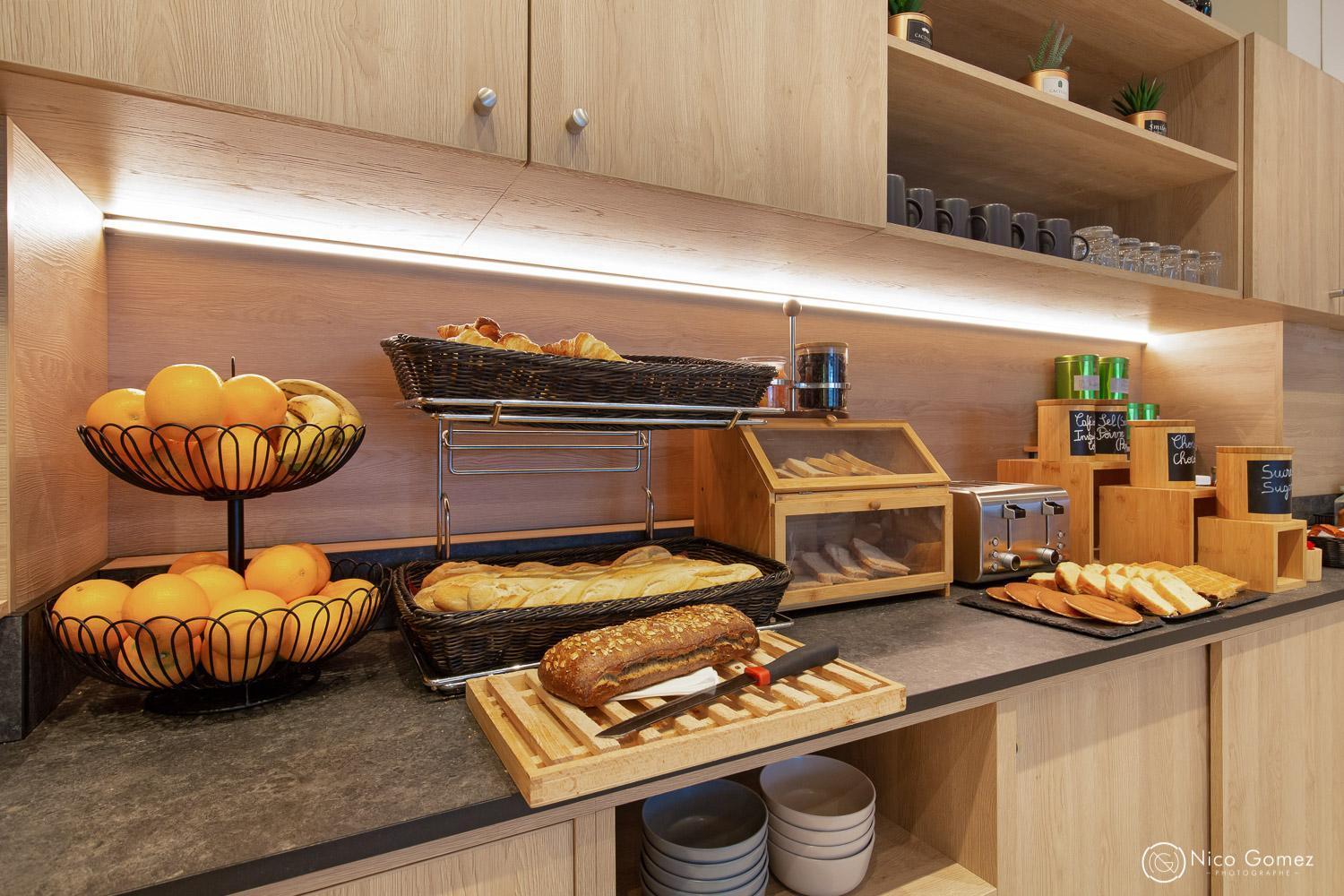 Ibis Styles Cannes Ле-Канне Экстерьер фото