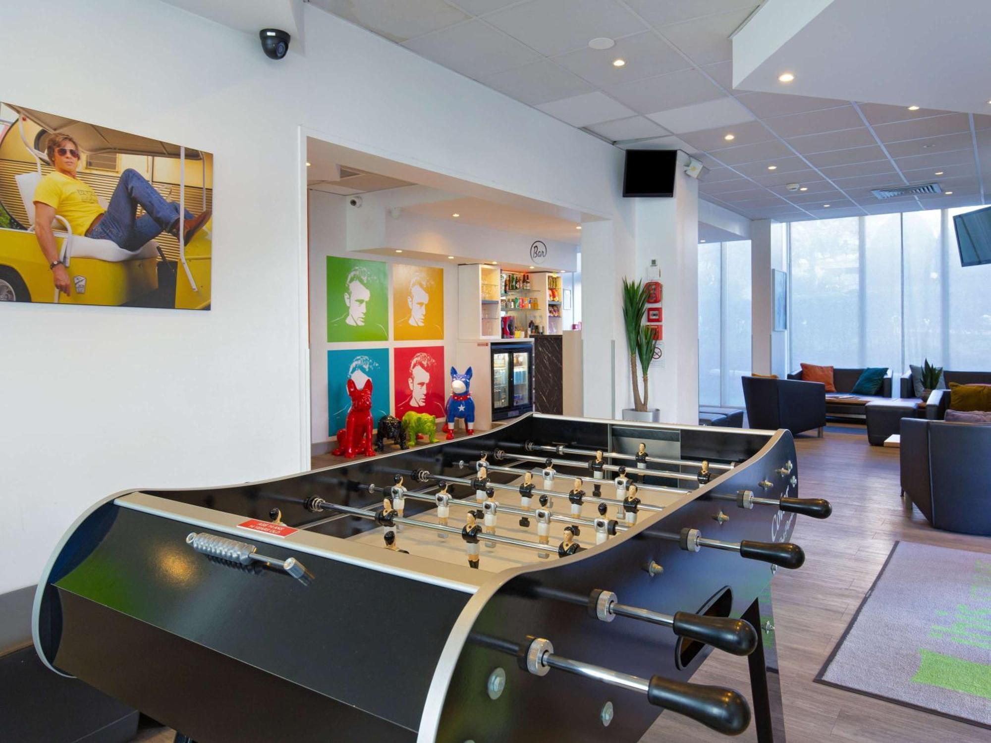 Ibis Styles Cannes Ле-Канне Экстерьер фото